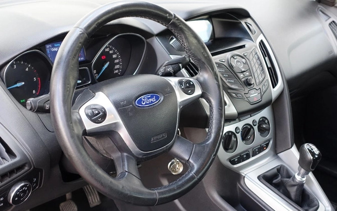 Ford Focus cena 26900 przebieg: 185000, rok produkcji 2014 z Międzylesie małe 106